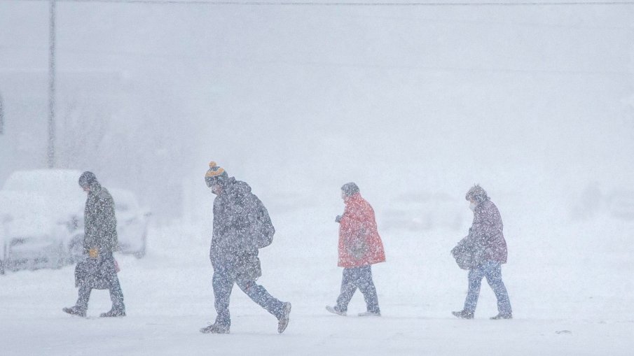 Невиждана зимна буря връхлетя САЩ, жесток студ скова голяма част от страната