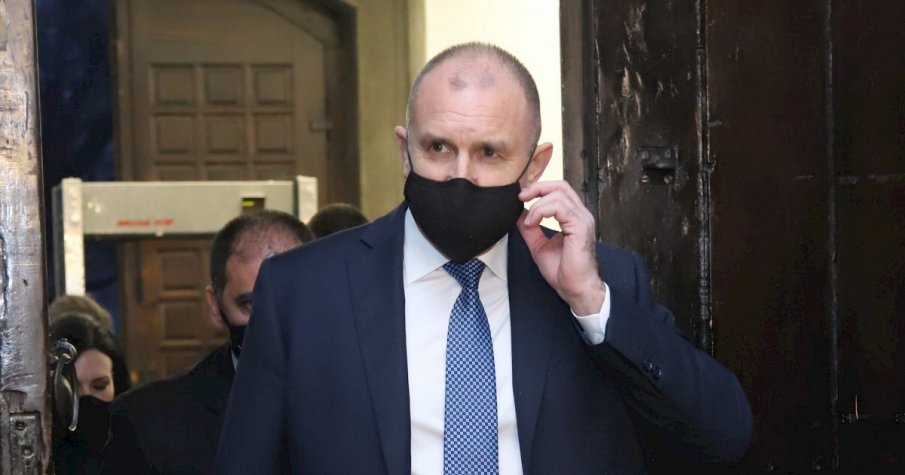 Румен Радев участва в срещата на формата Б-9 в Полша