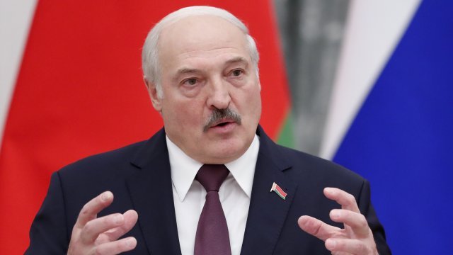 Лукашенко: Западът се опитва да въвлече Беларус във война