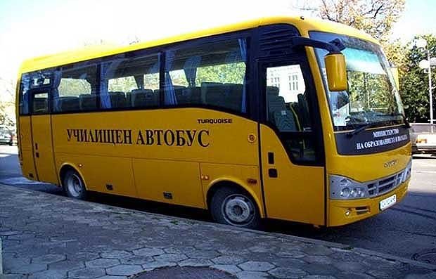 Пияният шофьор на училищния автобус в Брезник стана обвиняем