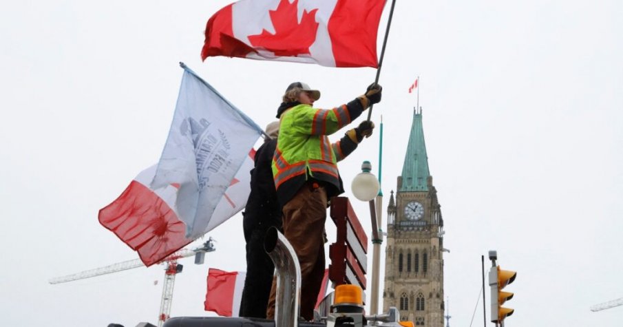 Кметът на Отава иска помощ от федералните заради протеста