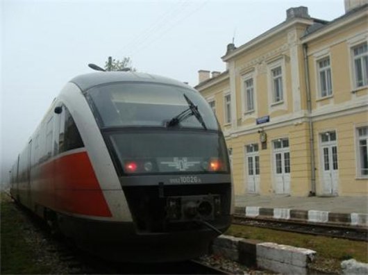 Кметове недоволстват заради промененото разписание на влака Кюстендил-Гюешево