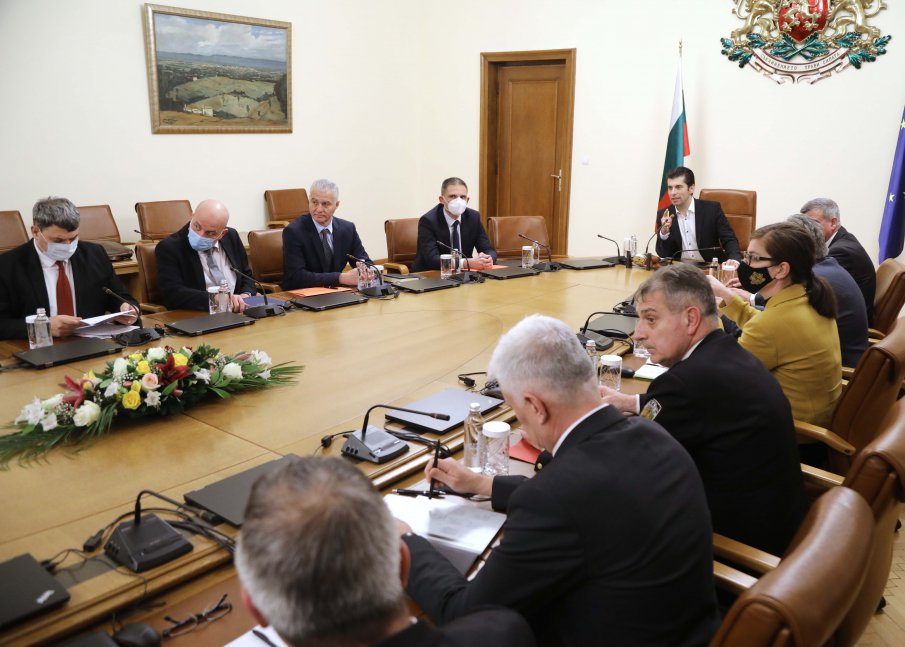 Снимка: Премиерът Петков свика Съвета по сигурността заради напрежението между Русия и Украйна