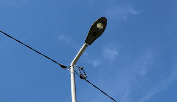 Заради скъпия ток община Свищов подмени лампите в 15 села