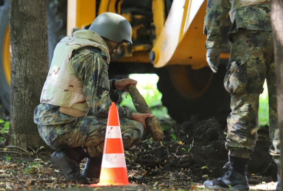 Военнослужещи от формирование за овладяване и/или преодоляване на последствията от