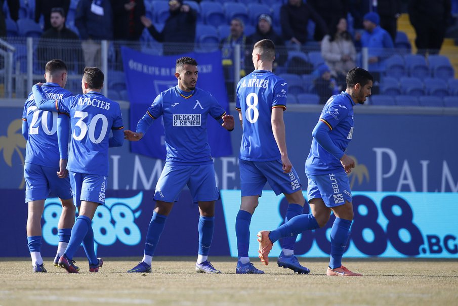 Сините фенове си отдъхнаха! Левски ще вземе лиценз