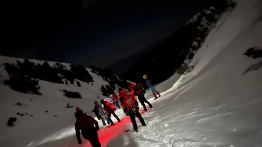 НОЩНА АКЦИЯ: Алпинист се подхлъзна на висока скала в Пирин