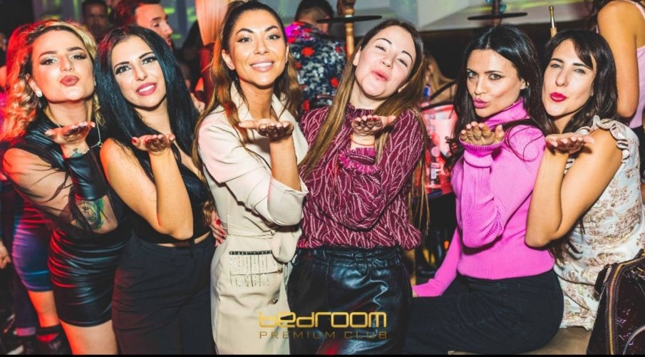 КУПОН ДО ЗОРИ: Ергенките на запой без Виктор Стоянов (СНИМКИ)