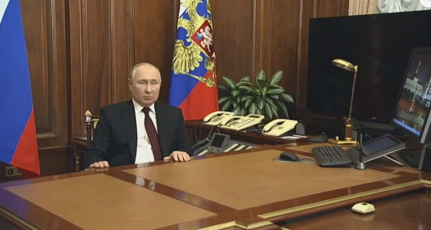 ИЗВЪНРЕДНО! Путин призна независимостта на ДНР и ЛНР (ОБНОВЕНА/ВИДЕО)