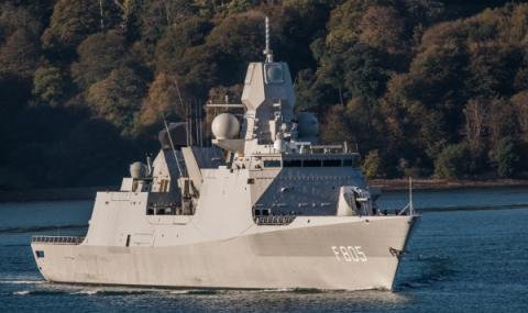 Украйна поиска от Турция да затвори Босфора и Дарданелите за руски кораби