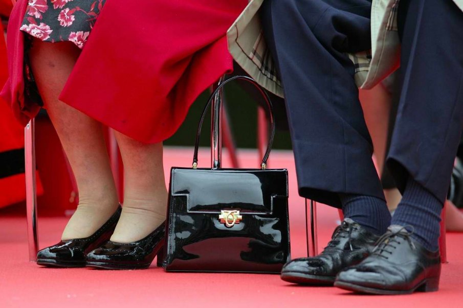 Ето го тайния език, с който си служи кралица Елизабет