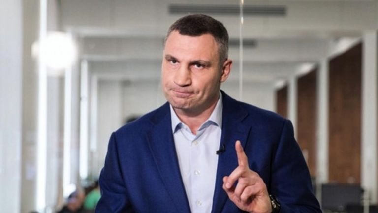 Въвлякоха Виталий Кличко в поредица от политически измами на кметове