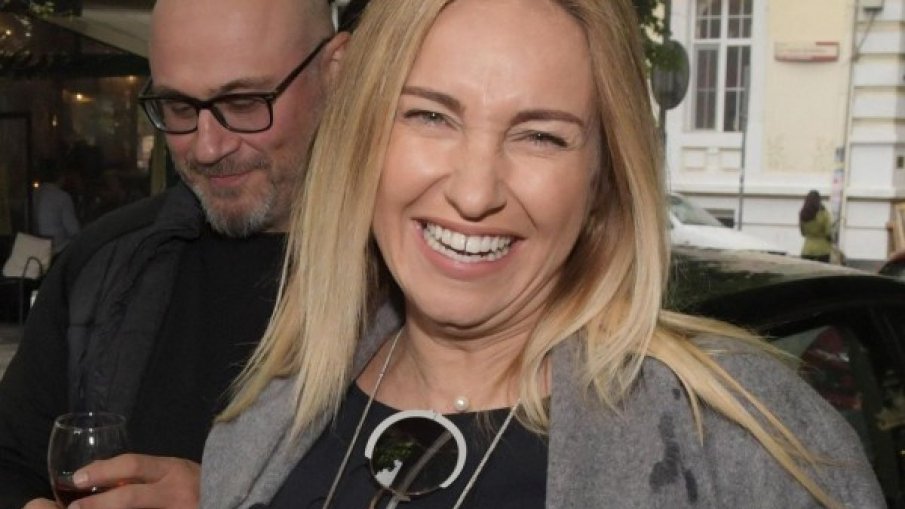 НАП удари мъжа на Алекс Раева