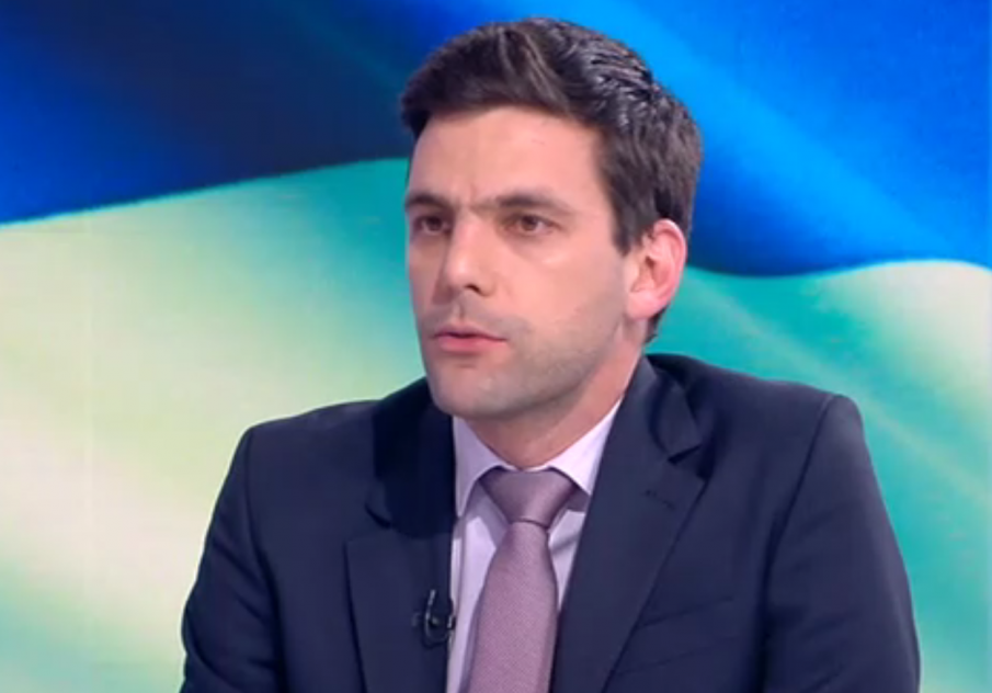 Никола Минчев: Най-малката парламентарна група смята западните сили за виновни за конфликта в Украйна