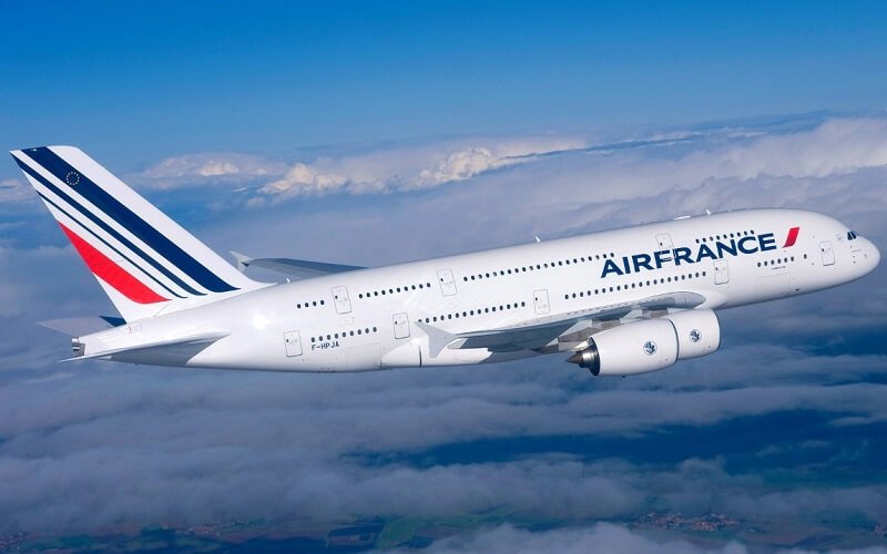 Франция и САЩ призоваха гражданите си незабавно да напуснат Русия