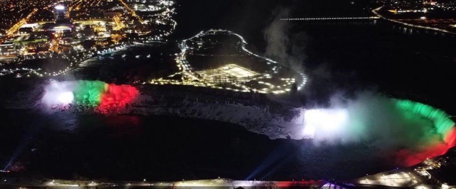 ПП с гаф в социалните мрежи - не знаят кога за първи път Ниагарският водопад грейна с трикольора ни