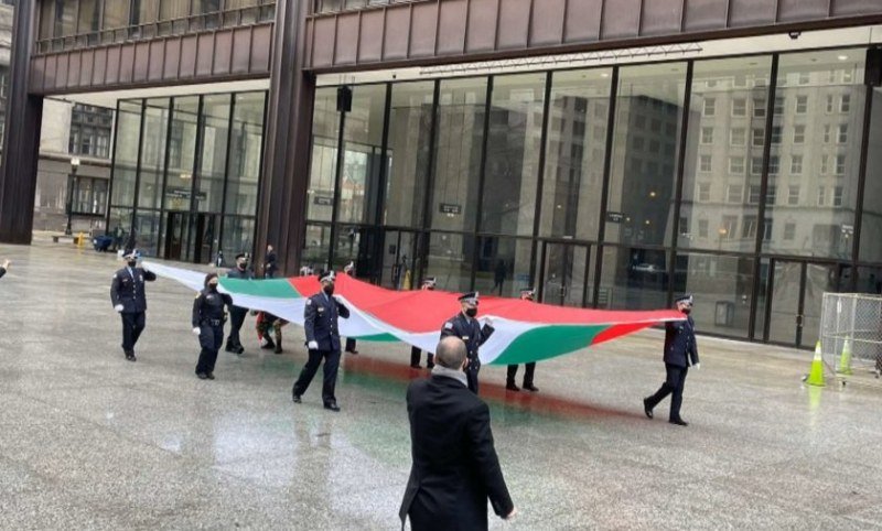 600 деца и родители празнуват 3 март в Чикаго