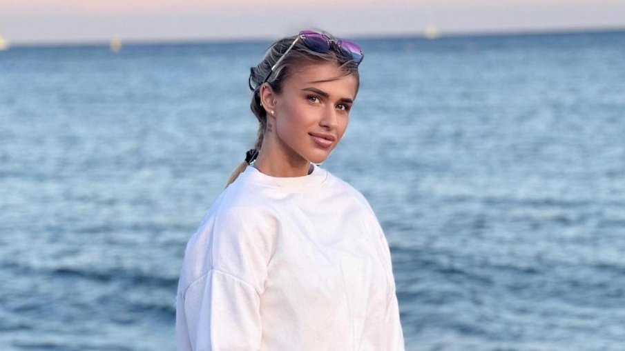 Елизабет от Игри на волята лети с балон и фенове