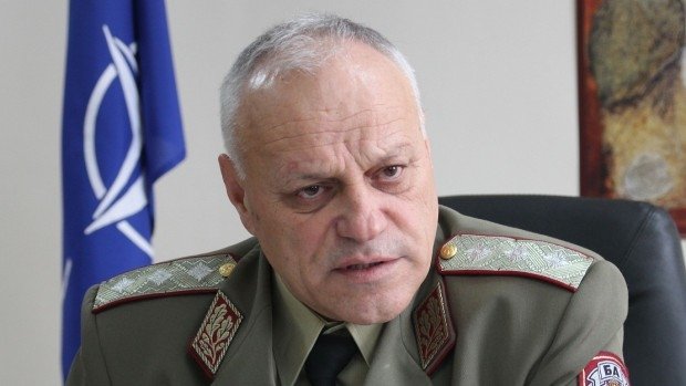 Ген. Атанас Самандов: Стигна се до войната, защото политиците не си свършиха работата