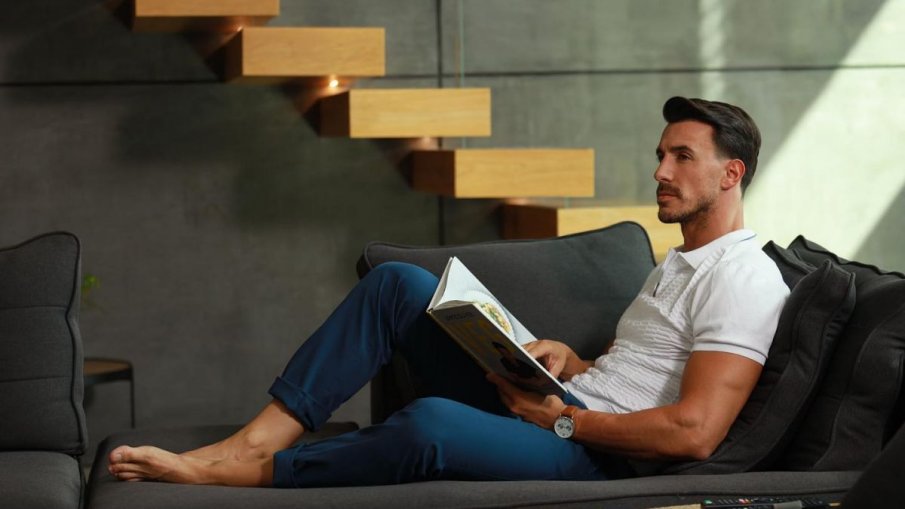 Ергенът напусна работа