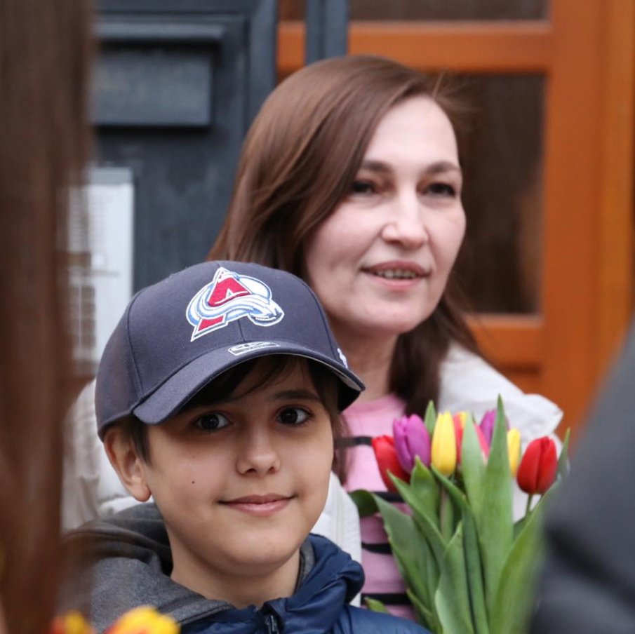 11-годишният Хасан, избягал сам от Украйна, е преживял две войни (ВИДЕО)