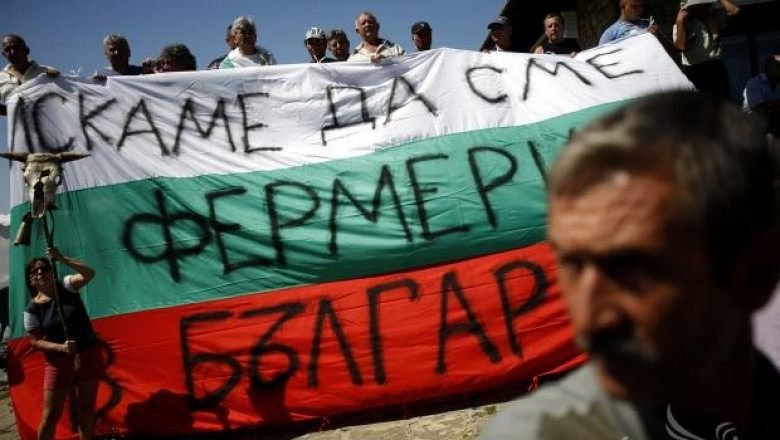 Овощари и зеленчукопроизводители блокираха ГКПП Дунав мост при Русе