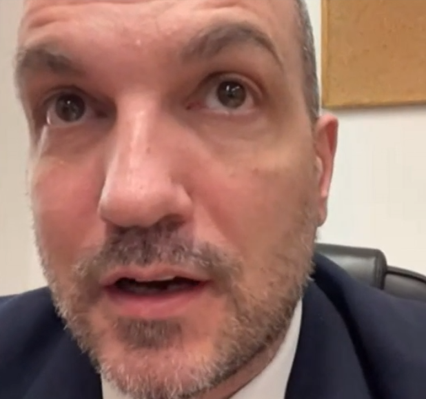 Евакуираните от Бердянск българи ще отпътуват за родината