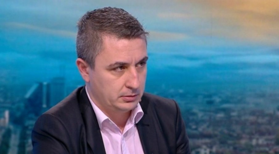 Енергийният министър: Не очакваме увеличение на тока след мораториума