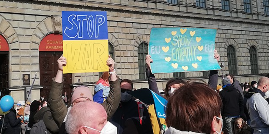 10 хиляди се събраха на концерт в Берлин в знак на солидарност с Украйна