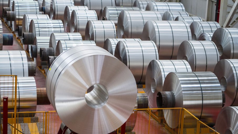 Алуминият поскъпна с още 5 процента на Лондонската борса