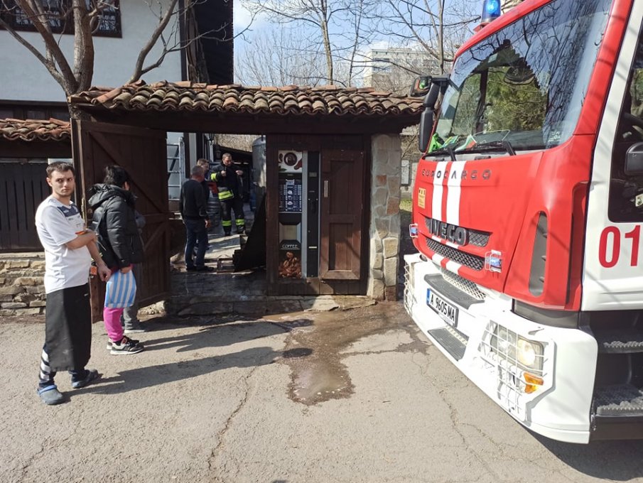 Пламна култова кръчма в бургаския жк Славейков