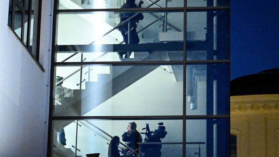 Стрелба в шведско училище, двама са ранени