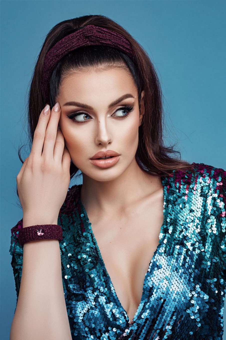 Мис България Марина Войкова роди в пълна секретност второто си дете