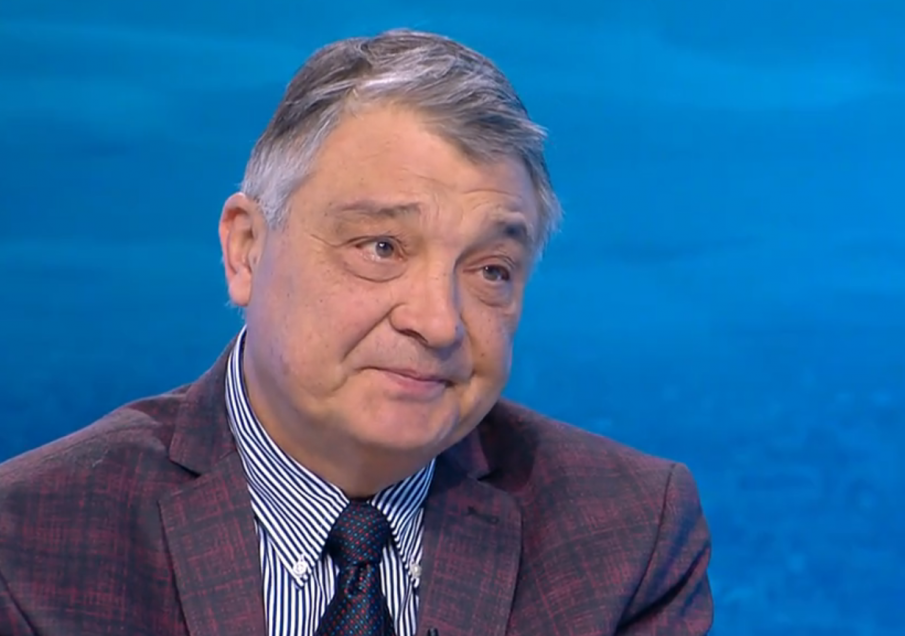 Николай Свинаров: Несериозно е да мислим, че България е предпазена от войната в Украйна