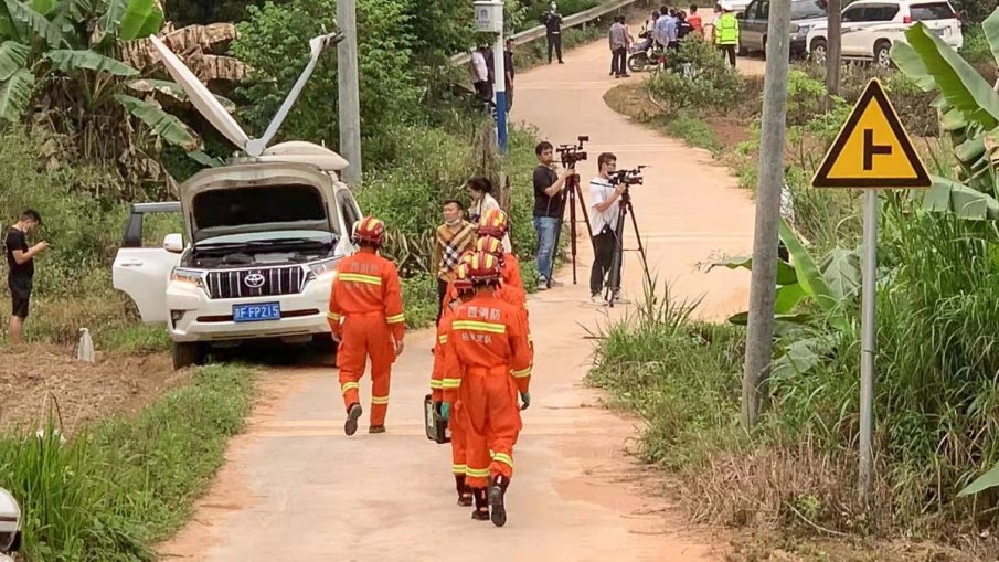 Идентифицираха 120 от телата на загиналите при самолетната катастрофа в Китай