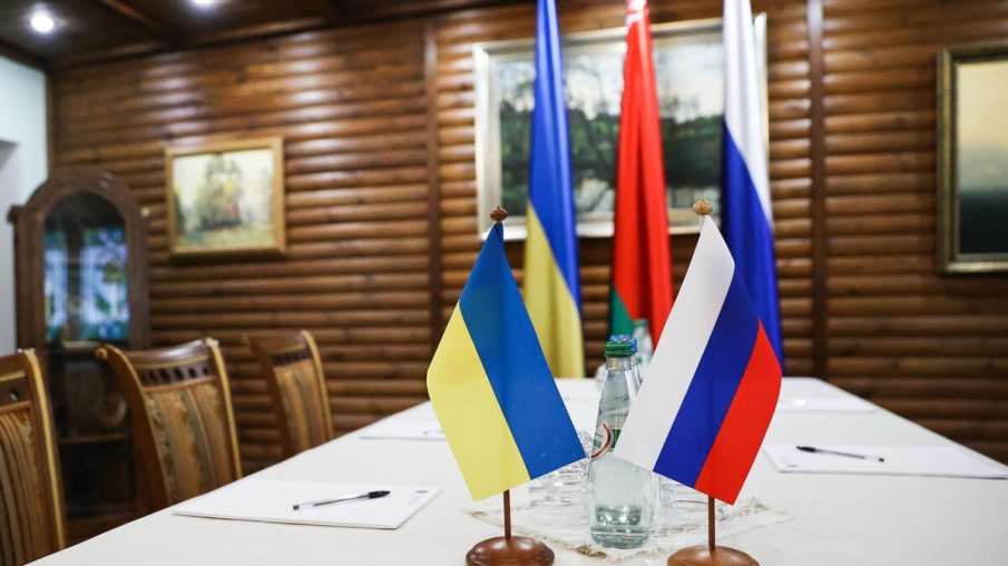 Преговорите между Москва и Киев продължават в Истанбул