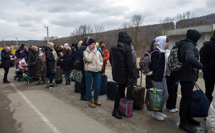 Украйна започна масова евакуация на северната граница с Русия