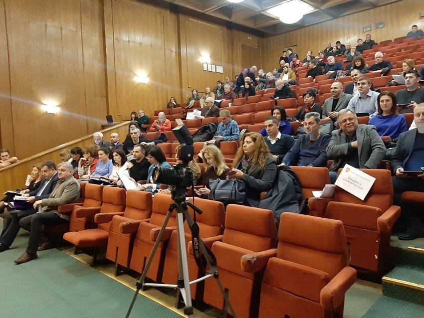 Търново си гласува 130 милиона лева антикризисен бюджет