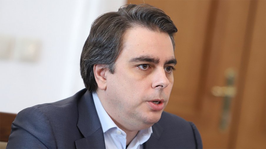 Асен Василев убеден - управлението било под контрол, България била в отбора на НАТО и ЕС