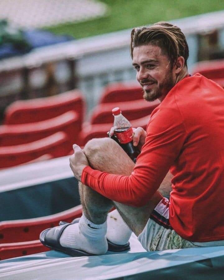 Моден колос сключва безпрецедентна сделка с най-скъпия футболист на Великобритания