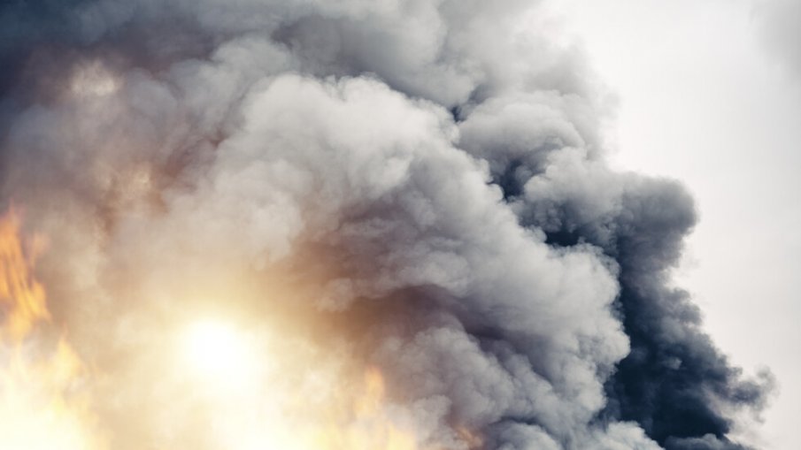 Украински хеликоптери поразиха петролна база в руския град Белгород (ВИДЕО)