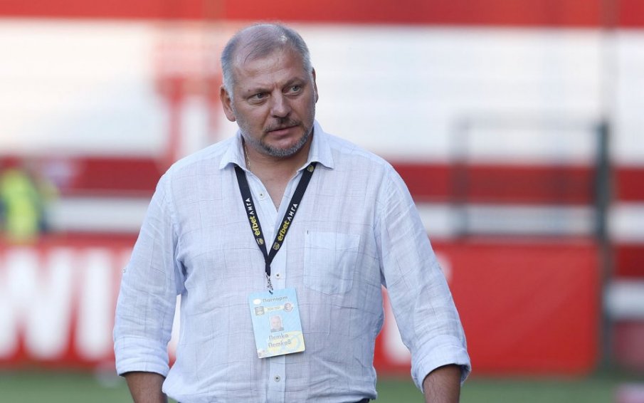 Шеф на БФС призна има ли извадени от първенството детски отбори