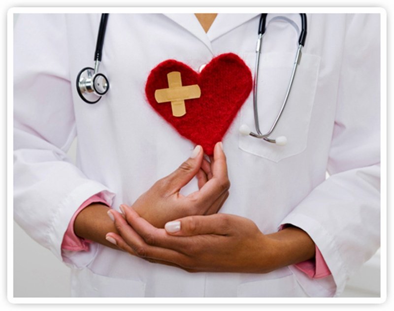 Хиляди български медици честват Деня на здравния работник