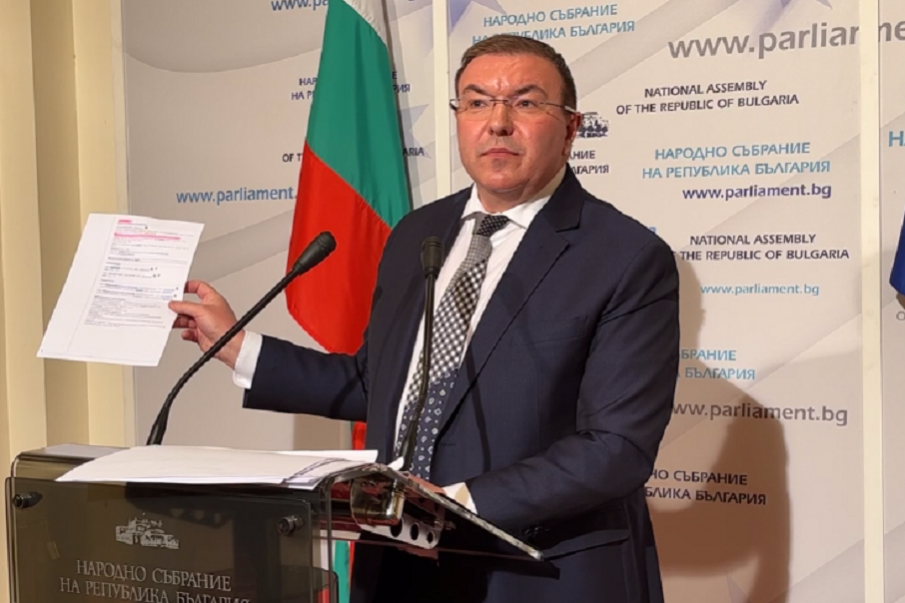 Проф. Ангелов за бюджета на НЗОК: Начинът на плащане на онколекарствата поставя в риск лечението на пациентите