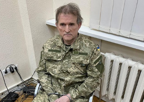 Двама британски военни, заловени в Украйна, молят да бъдат разменени за Виктор Медведчук (ВИДЕО)