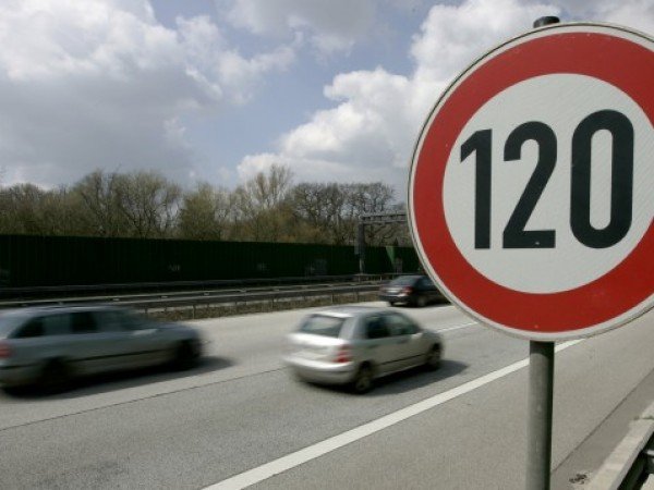 ВАС отмени ниската скорост по магистралите