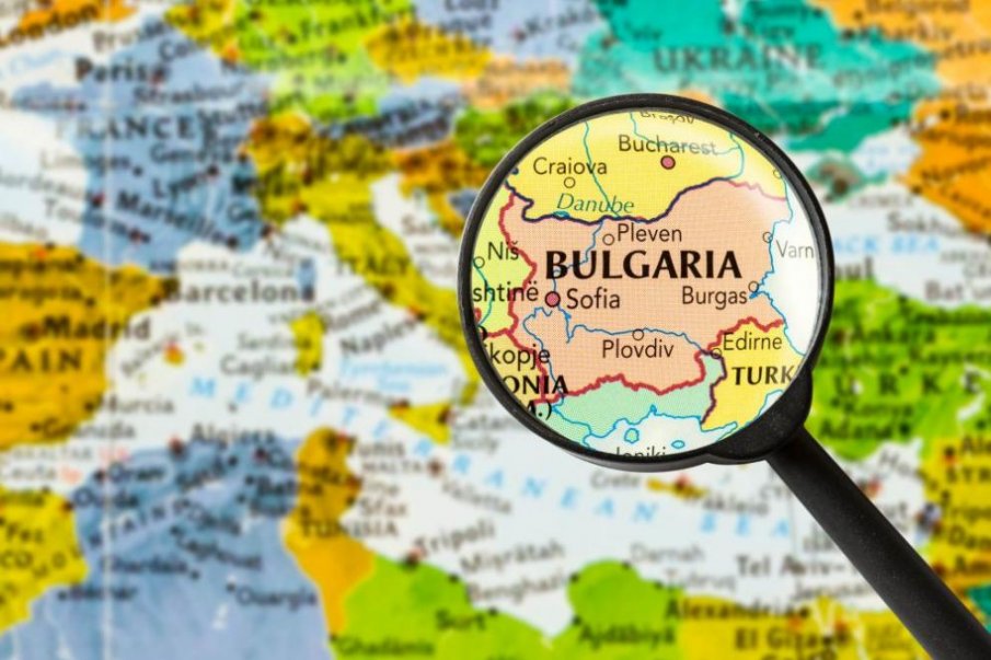 ТОПИМ СЕ: Населението на България е намаляло с близо 80 000 за година