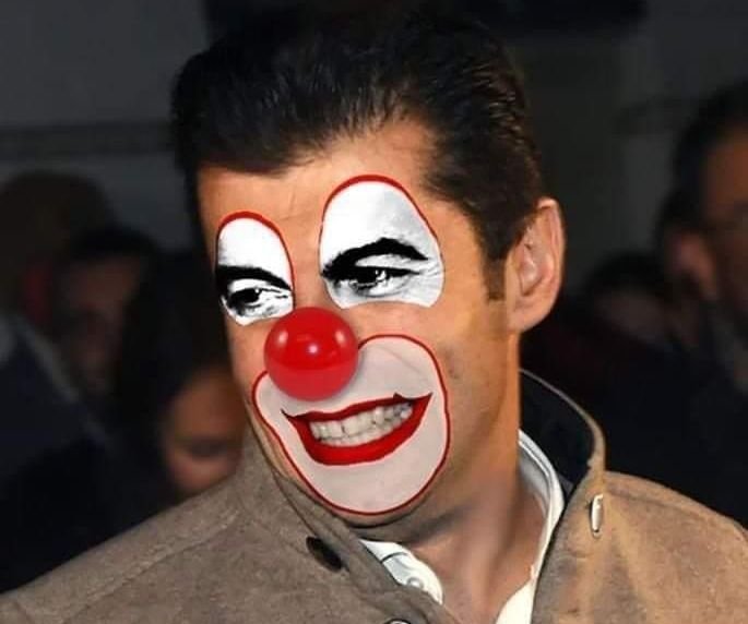 Народът срина със земята Просто Киро за заплатите. Тежка гавра с премиера плъзна в Мрежата (СНИМКИ)