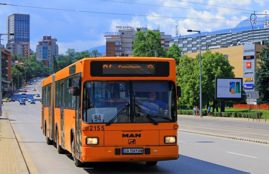 ПРИ ЛИПСА НА ГАЗ: Намаляват наполовина колите на градския транспорт в София