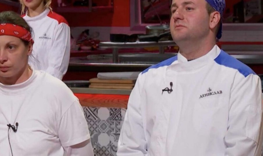 Семейство стана за смях в Хелс Китчън